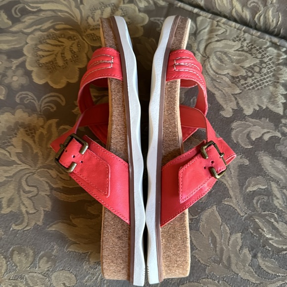 Clark’s BRYNN HOPE Coral Memory Foam sandals Women Sz 8.5 M - Picture 10 of 11